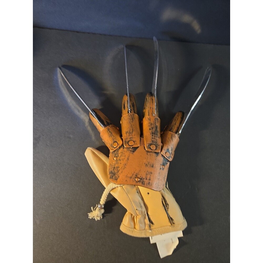 Rubie's Deluxe Edition Freddy Krueger Glove Nightmare on Elm Street - One Size